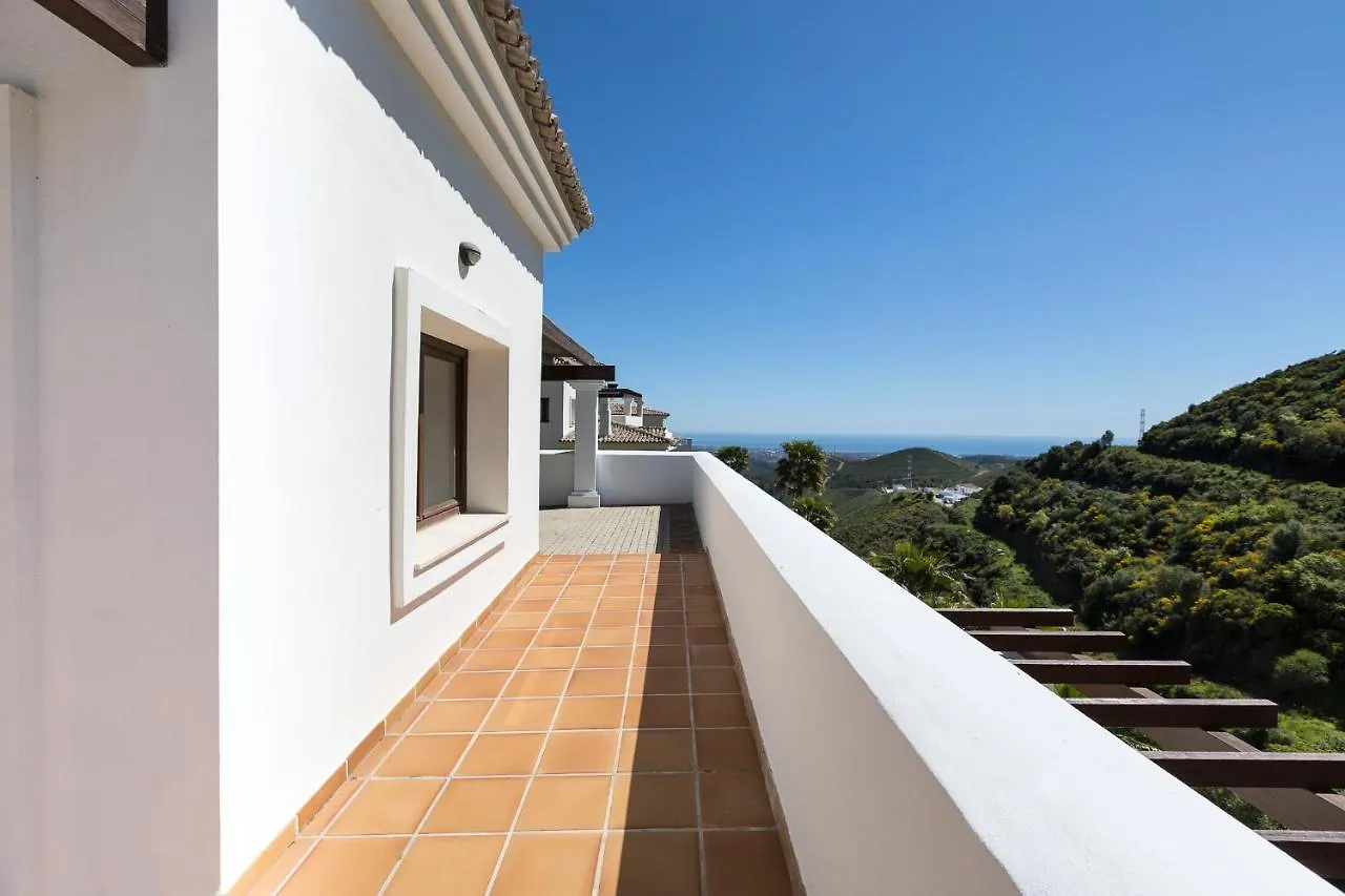 Luxury 4Br Villa - Benahavis Hills & Country Club 0*,  Spain