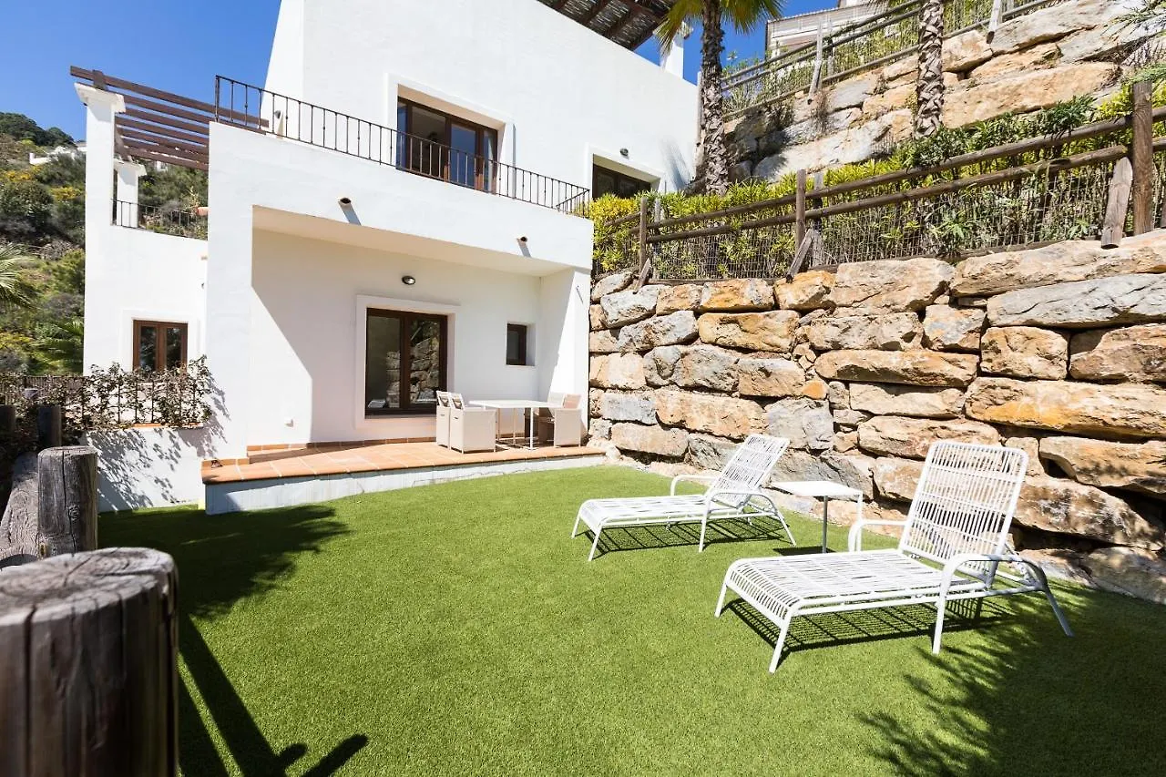 Luxury 4Br Villa - Benahavis Hills & Country Club