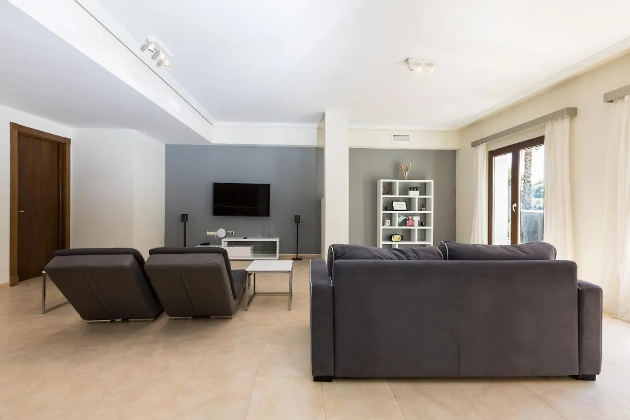 Luxury 4Br Villa - Benahavis Hills & Country Club Spain