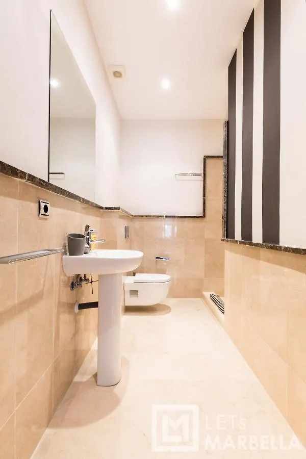 Luxury 4Br Villa - Benahavis Hills & Country Club 0*,  Spain